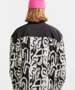 Alternative view of FWC Play Hyperfleece